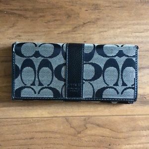 Coach Wallet Authentic